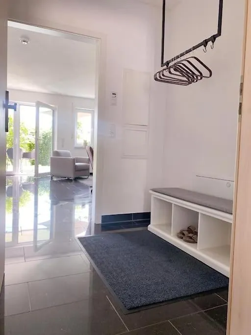 Apartment Ferienwohnung In Ruhiger Lage, 2 Zimmer, 64 Qm Guenzburg