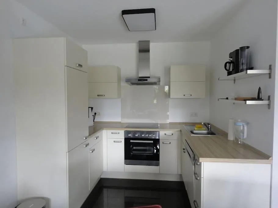 Apartment Ferienwohnung In Ruhiger Lage, 2 Zimmer, 64 Qm Guenzburg
