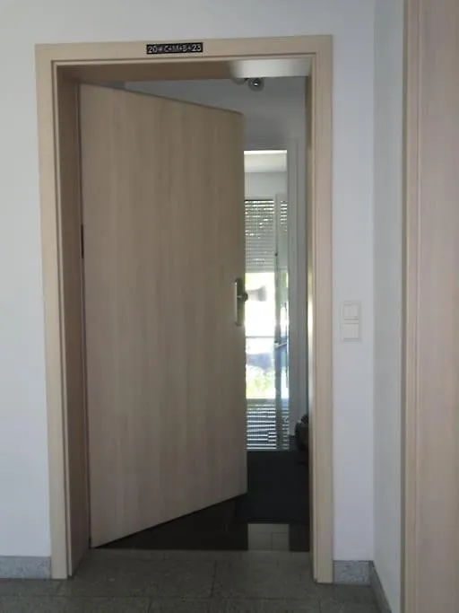 Apartment Ferienwohnung In Ruhiger Lage, 2 Zimmer, 64 Qm Guenzburg Germany