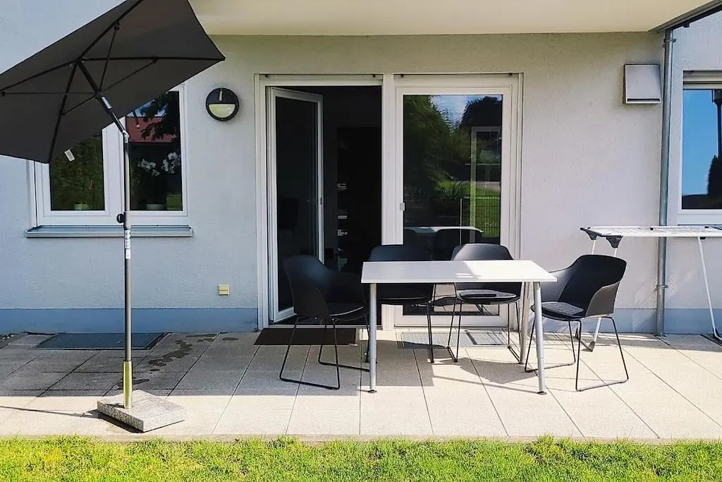 Ferienwohnung In Ruhiger Lage, 2 Zimmer, 64 Qm Guenzburg